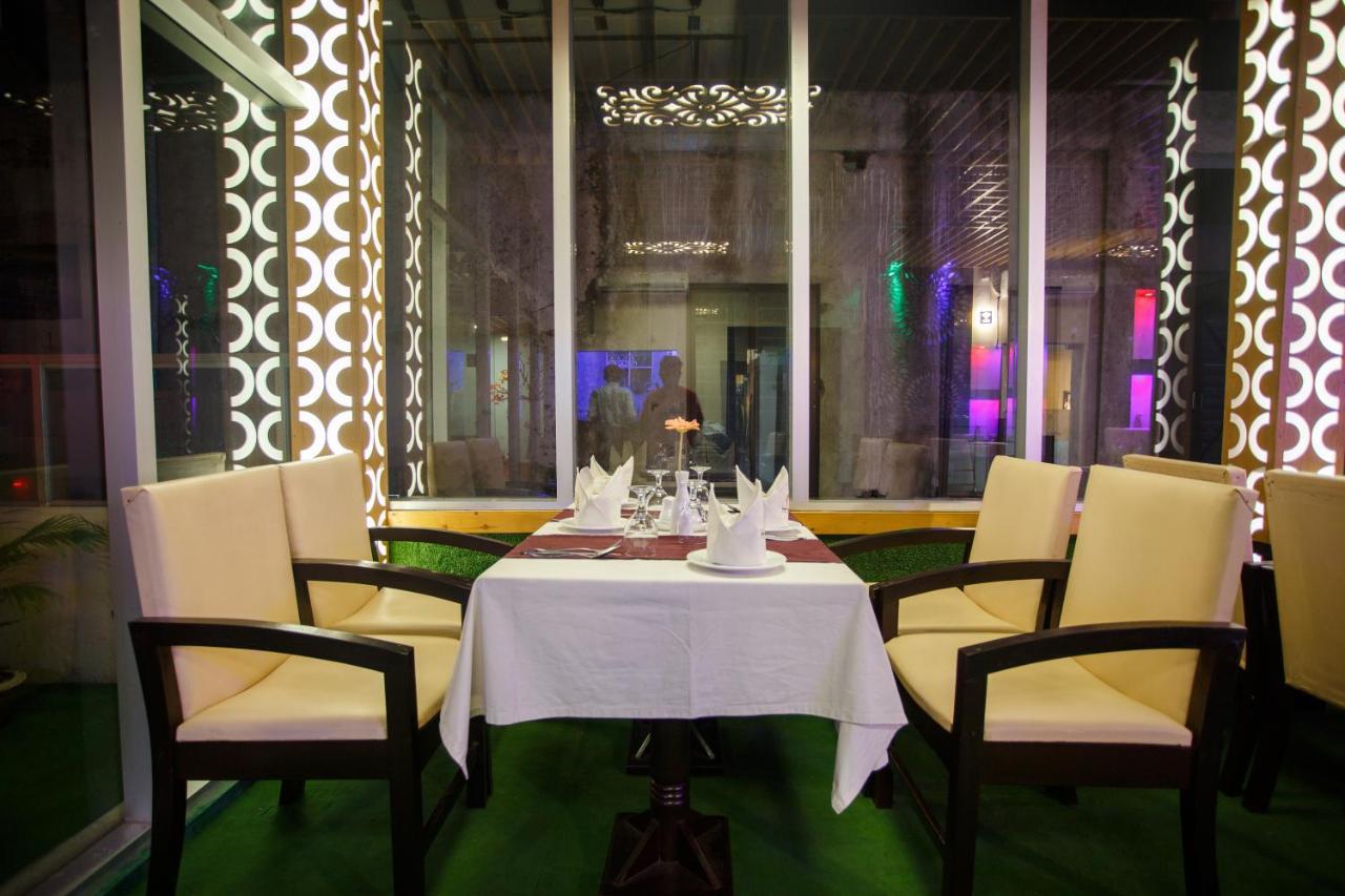 Hotel Blue Bird Dhaka Eksteriør bilde